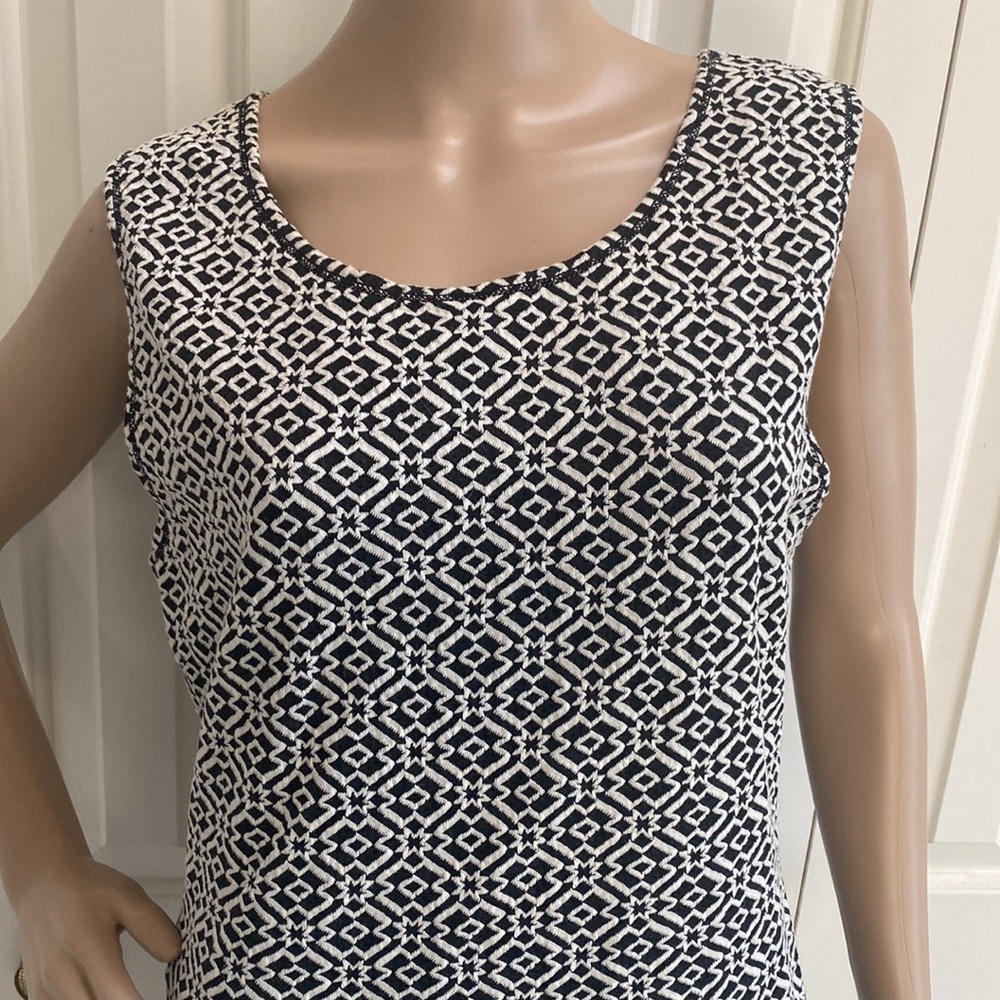 Max Studio Womens L/Xl Sleeves Bodycon Black and White Tank Dress. - Picture 4 of 10